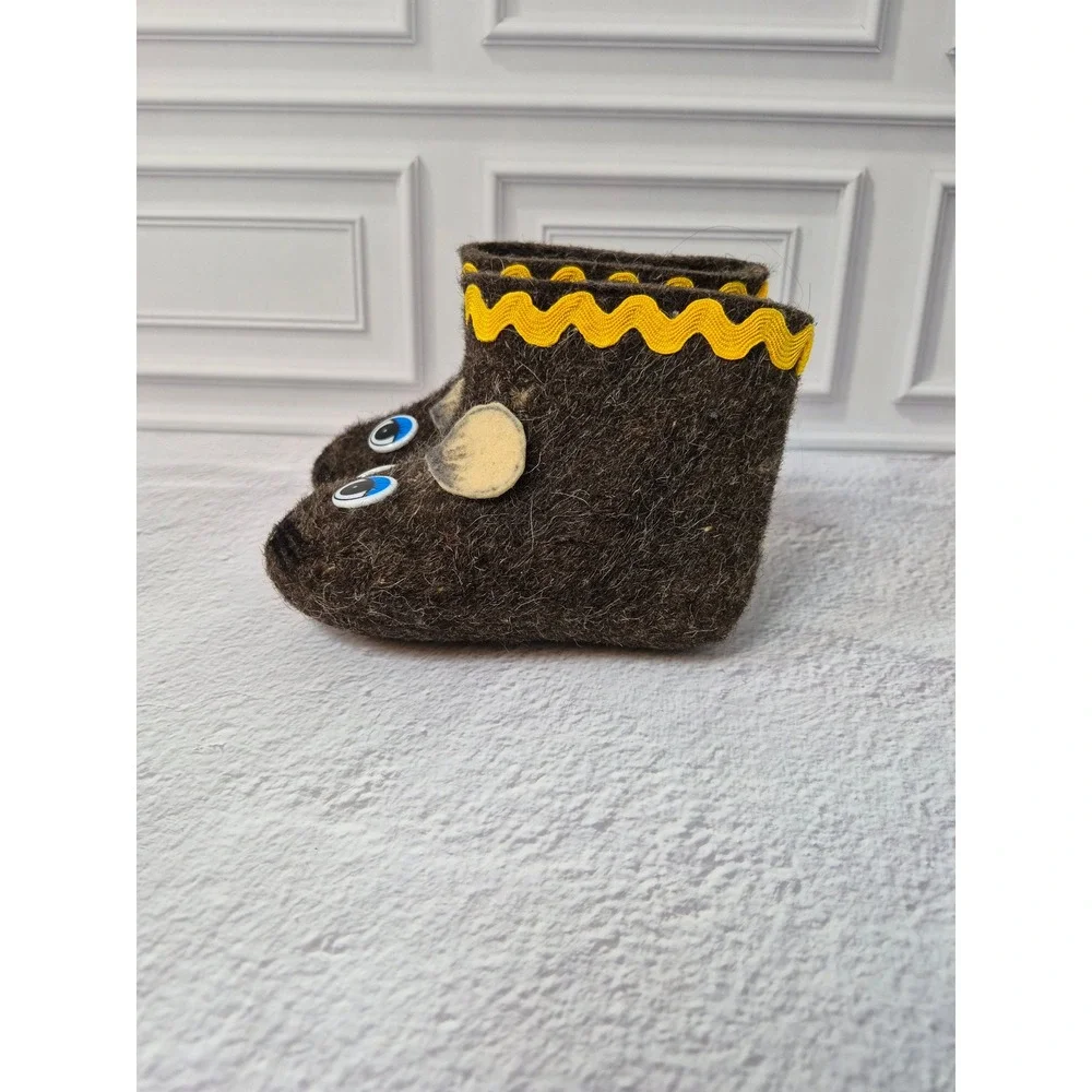 Kids Felted Wool Animal Slipper Boots Brown Yellow Ric-Rac Trim Cozy Winter